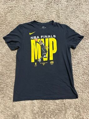 Vintage NBA Los Angeles Lakers “MVP LeBron James” shirt 00s size large